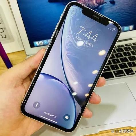 iPhone发行时间