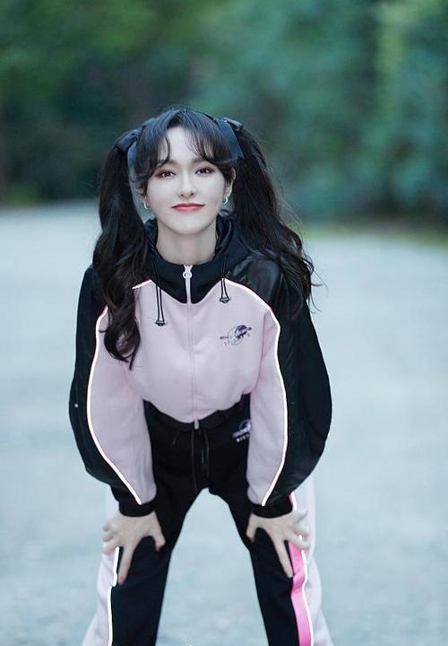 扎双马尾为什么要颜值