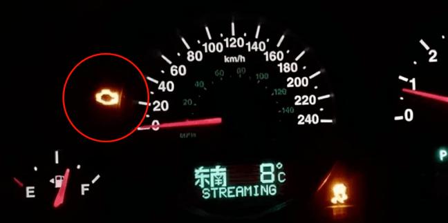 空气滤芯报警灯 标志