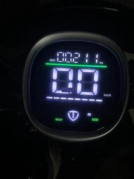 台铃电动车电量显示异常