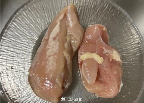 鸡胸肉发白好还是发红好