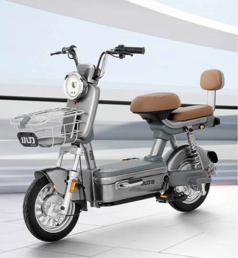 小刀3500元72v电动车