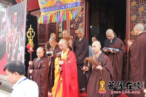卧龙寺最厉害三个法师