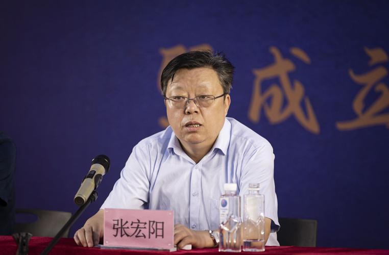 甘碧妹摄:来自张宏阳的简历