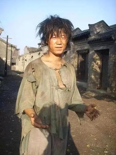 乞丐逆袭免广告