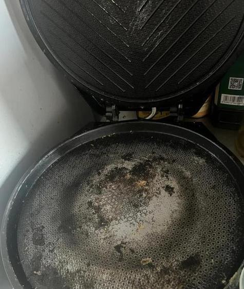 电饼铛响了一下坏了