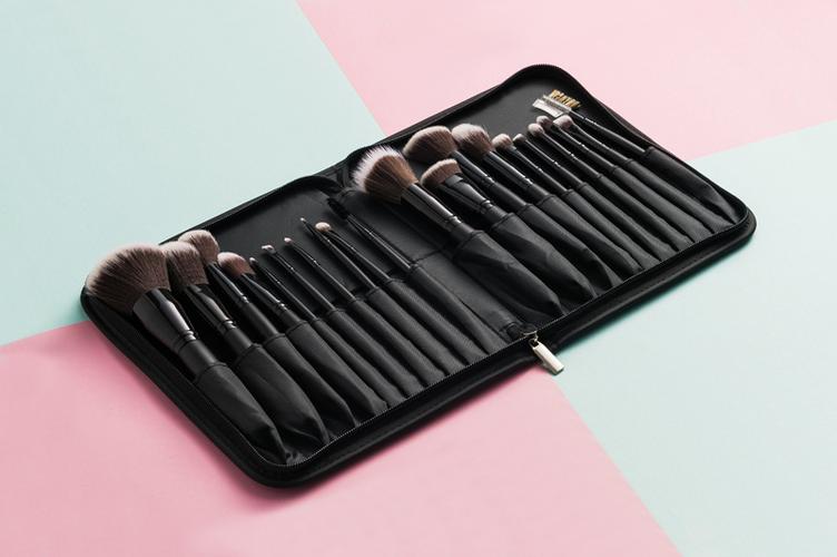 brush文件怎么打开