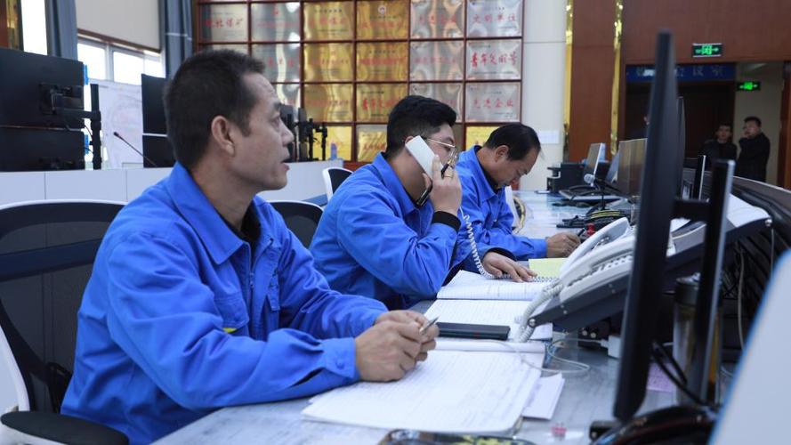 word单个页面调整纸张方向