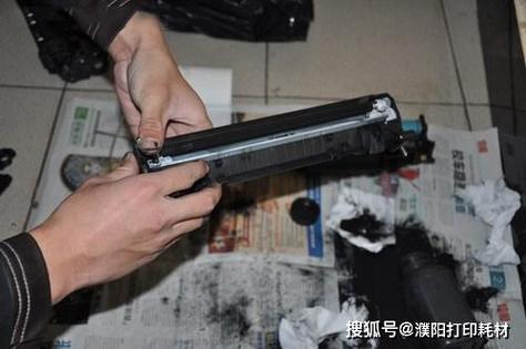 奔图打印机加墨粉步骤图解
