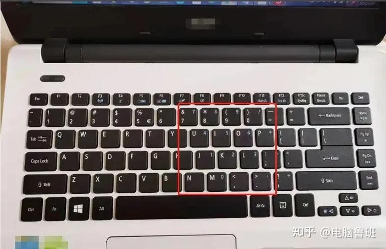 小键盘数字变成上下左右了