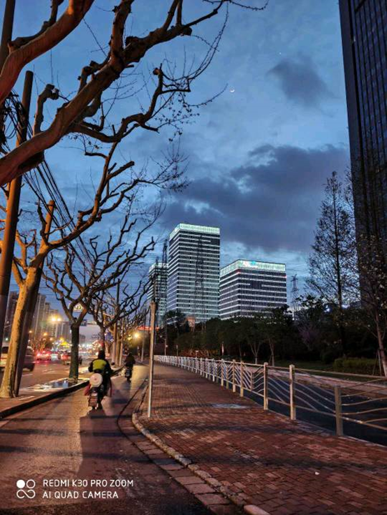 红米k30拍夜景教程