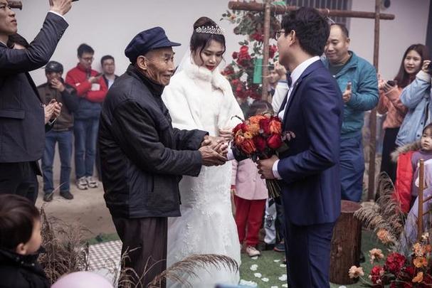 农村婚礼相帮