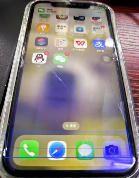 手机屏幕一条条横线