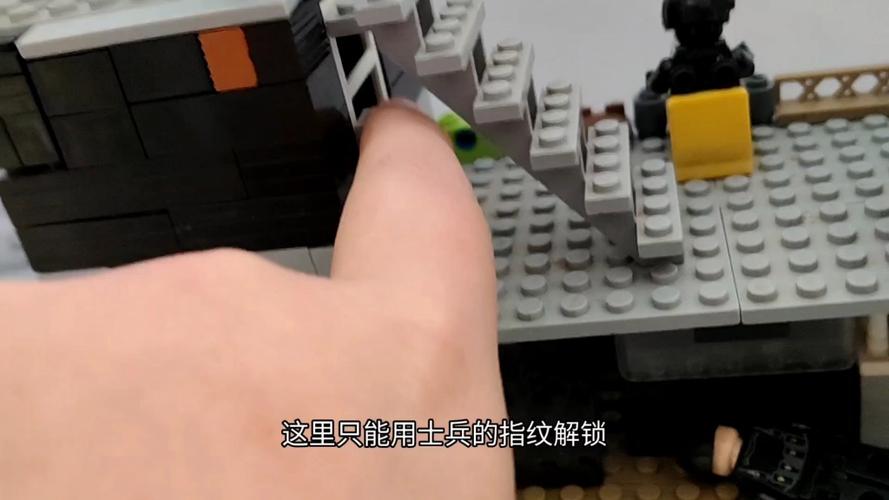 乐高丧尸末日基地