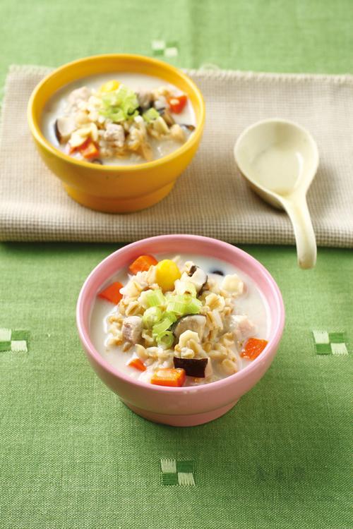 黄豆绿豆红豆可以一起打豆浆喝吗