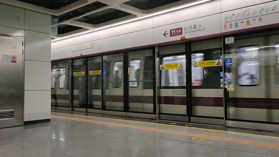 深圳站地铁
