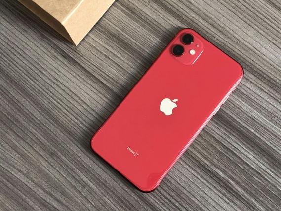 红色iPhone