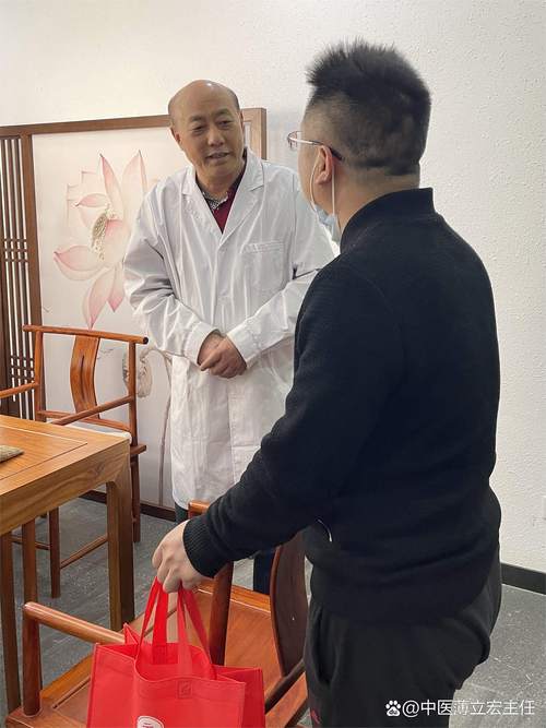 医保卡裂开了拿什么粘