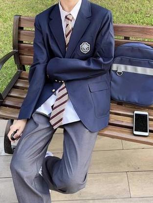 男生穿jk制服裙子正常吗