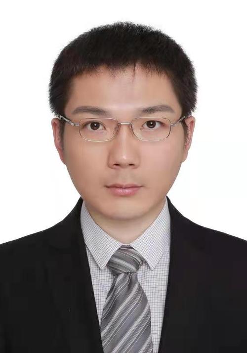乔yi一声