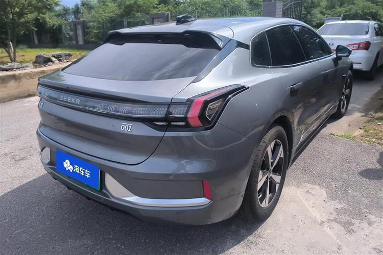 极氪001汽车之家